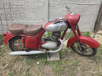 Jawa 250 kývačka typ 353 - 9