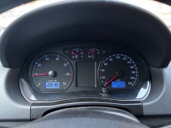 VOLKSWAGEN POLO 1.2 htp 2009 - 9