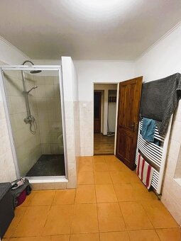 Na prenájom 3. izbový rodinný dom v Lozorne. - 9