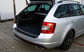 Škoda Octavia Combi 2.0 TDI RS - 9