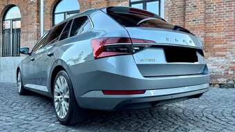 Škoda Superb Combi 2.0 TDI SCR Style DSG✅MATRIX - 9