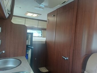 Prenajmem Autokaravan Fiat Ducato ROLLER TEAM.6 miest. - 9
