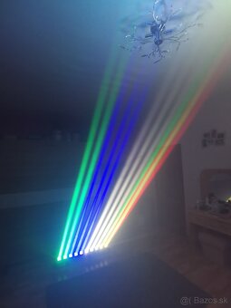 Rotačný led BAR beam RGBW 250W - 9