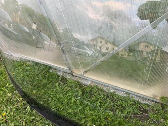 Predám čelné sklá do leon1, golf 5 passat B6, škoda octavia2 - 9