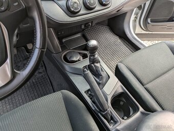RAV4 2.0 l benzin 4x4 - 9