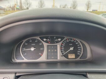 Renault Laguna Grandtour - 9