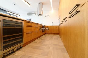 | Luxusný 3 izbový byt - dizajnový projekt CUBES - garáž - 9