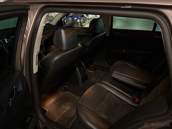 ŠKODA SUPERB 2.0TDI 125kw DSG - 9
