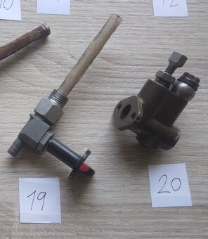 Originálne JAWA ČZ palivové kohútiky - pierok, čz, pionár at - 9