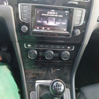 Predam VW Golf VII 2.0tdi 110kw 2014 4motion - 9