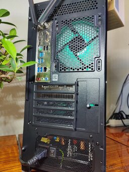 Herný PC s WIFi&BT- Ryzen 5 5600X, RX 6700XT, 32GB RAM, 1TB - 9