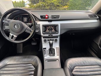 VOLKSWAGEN PASSAT B7 HIGHLINE 2.0TDI 125kw DSG VARIANT - 9