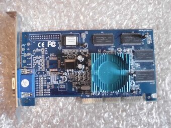 Historicke graficke karty AGP, PCI-E - 9