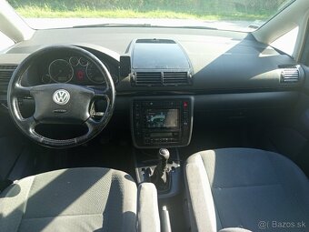 Volkswagen Sharan 1.9 TDI 96KW 7-MIEST - 9