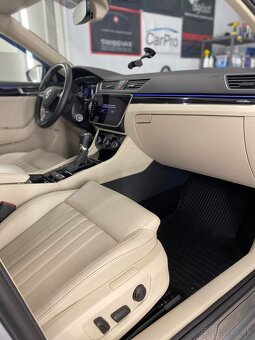 Škoda Superb combi 2.0 tsi - 9