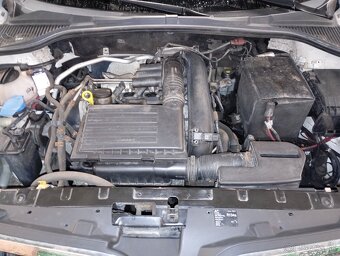 škoda yeti 1,2tsi,81kw,6-rychl. - 9