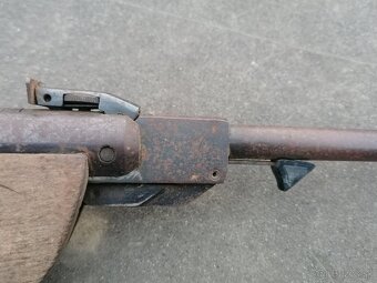 Predám vzduchovka Slavia 631 model 77 - 9