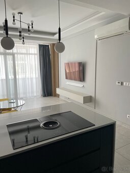 Nadštandardný 2i byt s parkovaním - 9