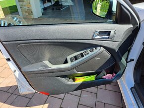 Kia Optima 1,7crdi 100kw, AT6, 2015 - 9