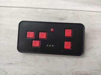 Elektrické detské autíčko - 9