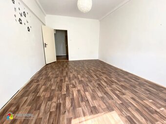 Veľkometrážny jednoizbový byt, Banská Bystrica, Sídlisko - 9