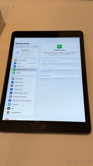 Apple Ipad 9 64Gb Cellular - 98 % bat - pôvodná - 9