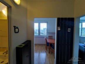 Ideálny 1 izbový byt v Petržalke s výhľadom na jazero Draždi - 9