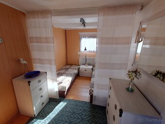 Mobilny dom a zahradka na Neziderkom jazere - 9