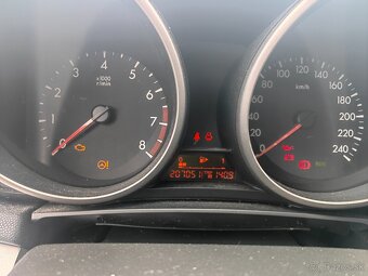 Mazda 3 BL 1.6 benzin - 9