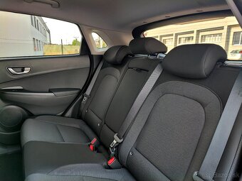 HYUNDAI KONA EV TREND 150KW 64kWh, 2022, 3F, LED,STK,1.M,DPH - 9