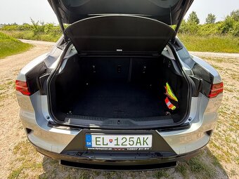 Jaguar I-Pace EV400 90 kWh SE AWD A/T - 9