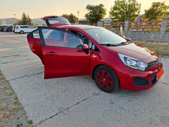 Kia Rio - 9