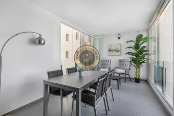 Apartmán 3+kk s terasou a bazénom Torrevieja-La Mata, Španie - 9
