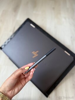 HP Spectre x360 15 – Rose Gold (dotykový 4K displej) – Perfe - 9