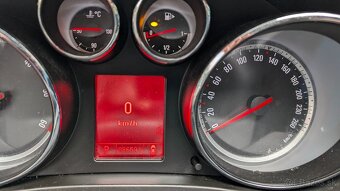 Opel Insignia - 9