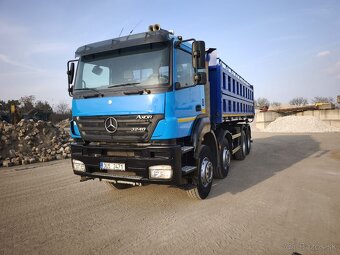Mercedes Benz Axor 3240 8x4 - 9