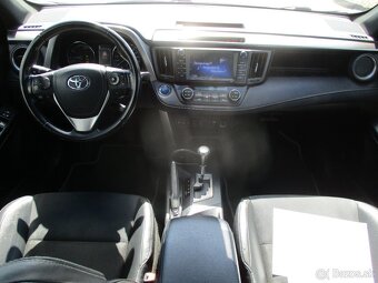 TOYOTA RAV4 2.5Hybrid 145 kW Executive e-CVT 2016 - 9
