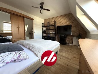 Štýlový podkrovný 2-izbový byt, ktorý vás chytí za srdce - 9