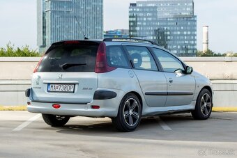 Peugeot 206SW - 9