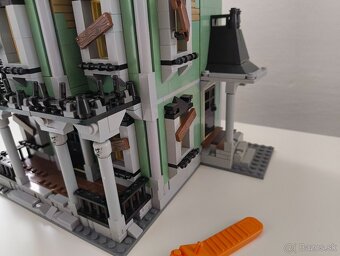 Lego Monster Fighters 10228 Haunted House - 9