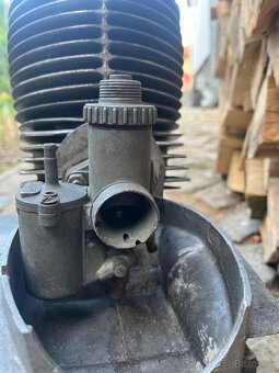 motor jawa čz 250 353 kývačka - 9