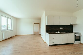 Novostavba, projekt "ZA ŠKOLOU" Smolinské - 9