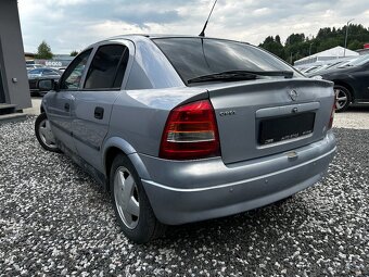 Opel Astra 1.4 16V Comfort - 9