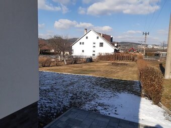4-IZBOVÝ RODINNY DOM NA PREDAJ - 9