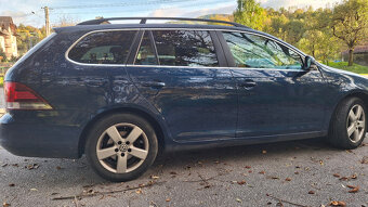 VW Golf VI Variant 1.6TDI 77kW bixenon - 9