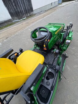 John deere 1025r - 9