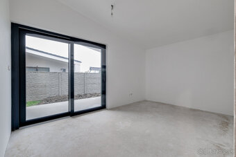 Nový rodinný dom blízko Bratislavy, kvalitné materiály - 9