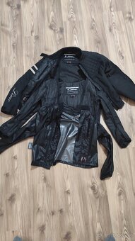 Helma, bunda, rukavice - 9