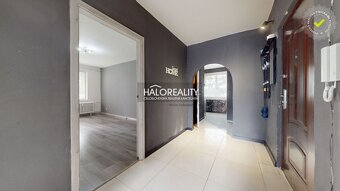 HALO reality - Predaj, štvorizbový byt Hnúšťa, Nábrežie Rima - 9