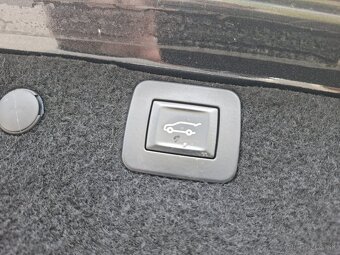 Opel Insignia ST  2.0 CDTI 4x4 AUTOMAT - 9